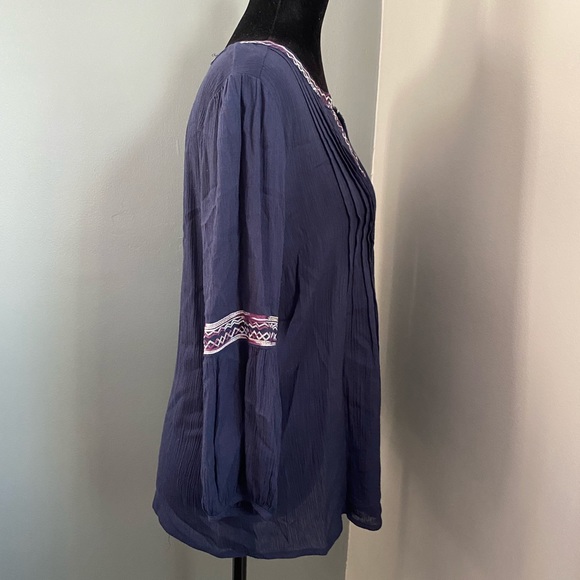 Skies Are Blue Elettra Embroidered Top Small - Picture 11 of 16